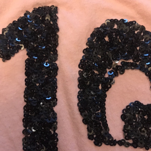 GAP X Disney “101 Dalmatians” Long Sleeve Shirt SMALL - Picture 5 of 5